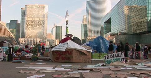 Finalist #4: HOPE AREA #2 by Jeanne Dressen from France. An impression of the democratic experiment of the La Défense occupation in Paris. 